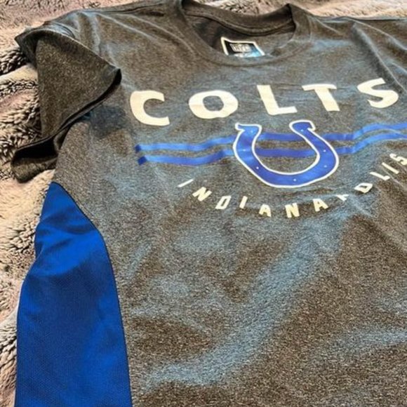 New Indianapolis Colts Short Sleeve Shirt - Picture 3 of 3